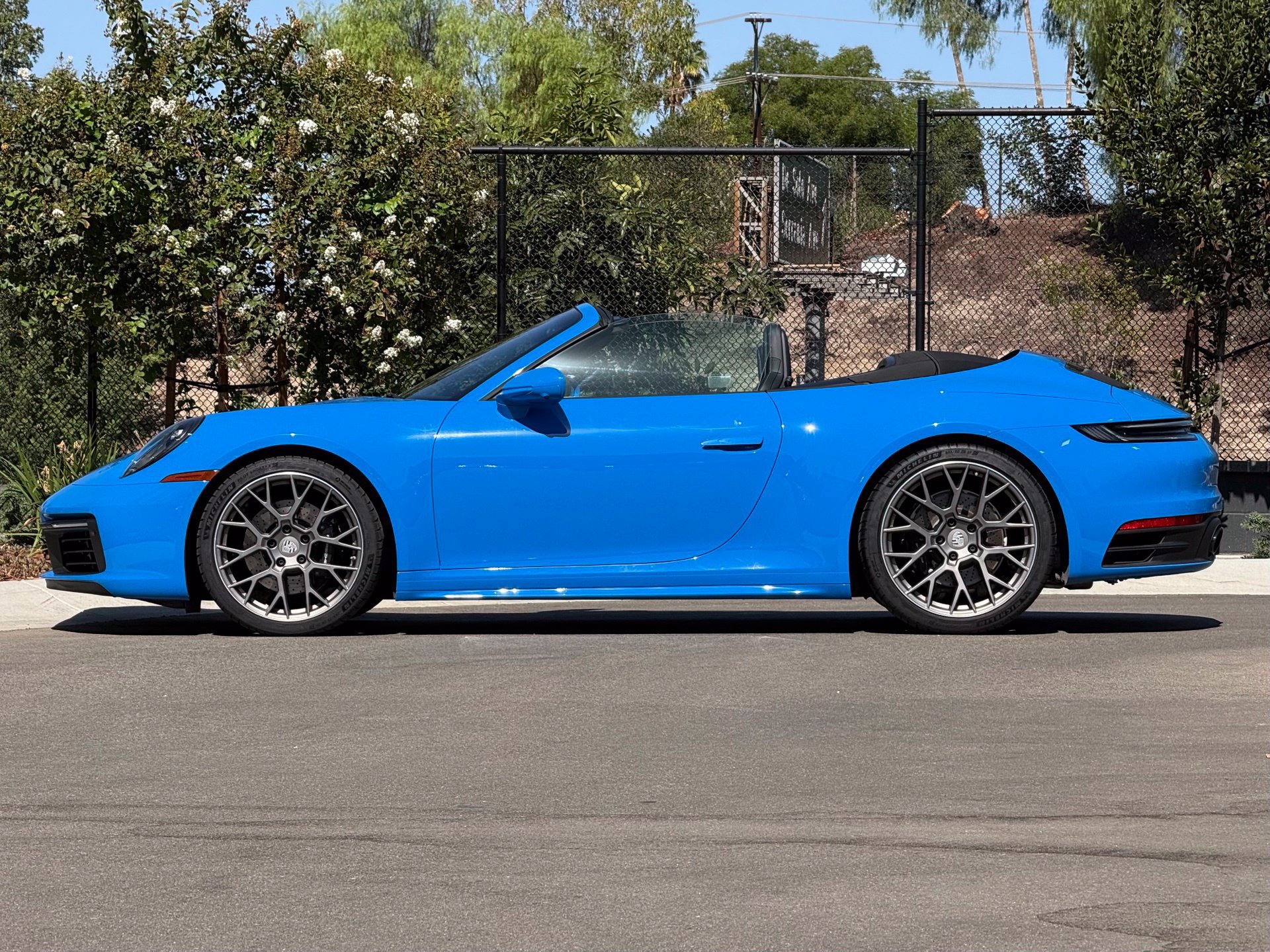 Certified 2024 Porsche 911 Carrera S RWD image 2