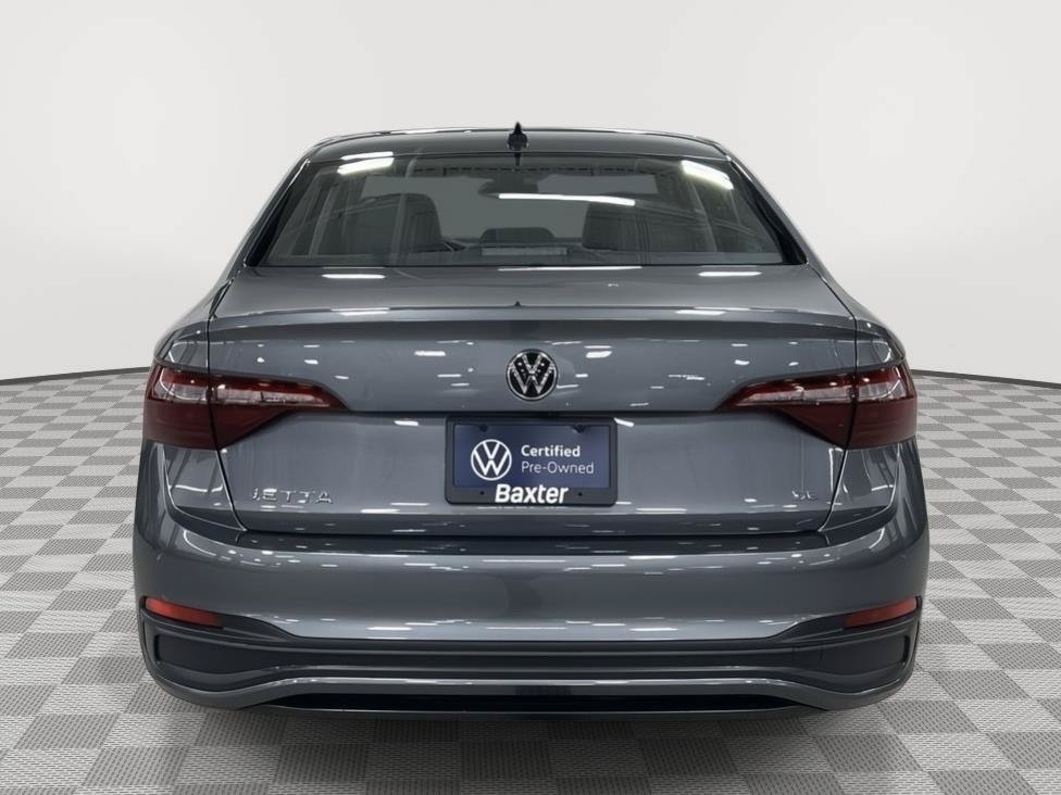 Used 2023 Volkswagen Jetta SE FWD image 10
