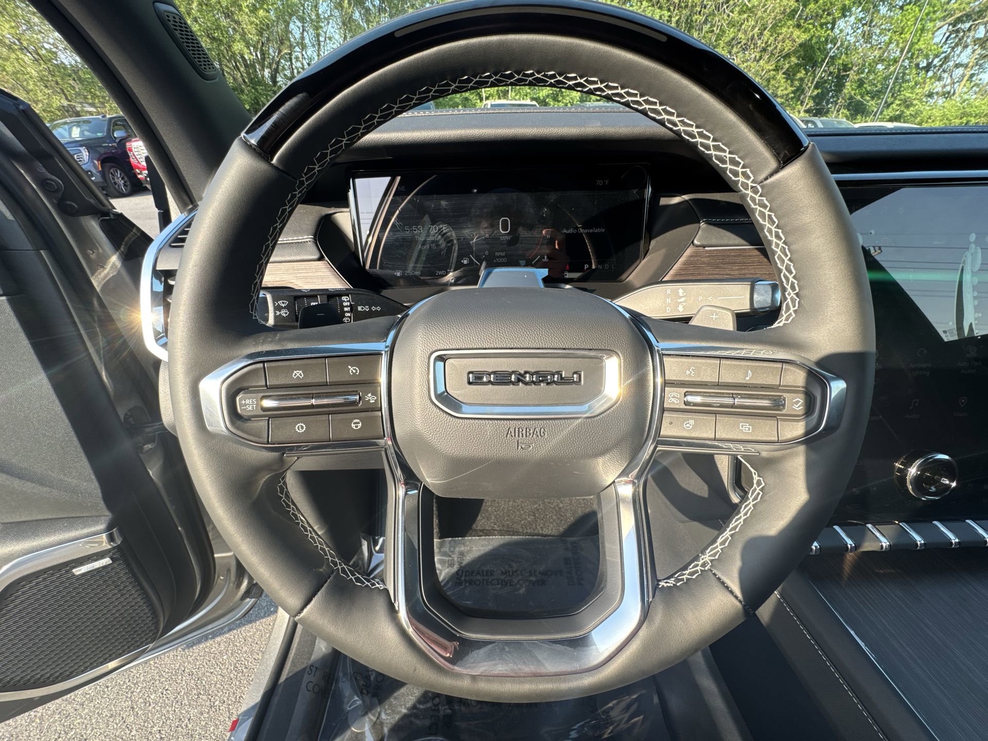 New 2026 GMC Acadia Denali w/ Super Cruise Package AWD/4WD image 11