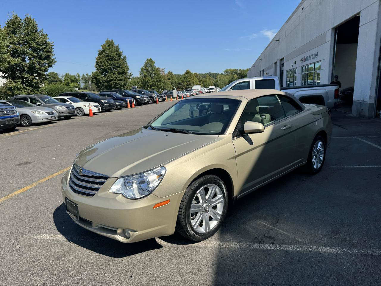 Used 2010 Chrysler Sebring Touring w/ Navigation & Sound Group I FWD image 35