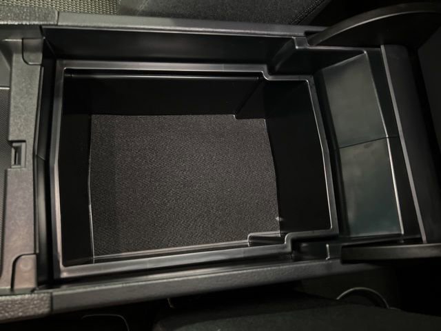 Used 2025 Subaru Solterra Premium image 27