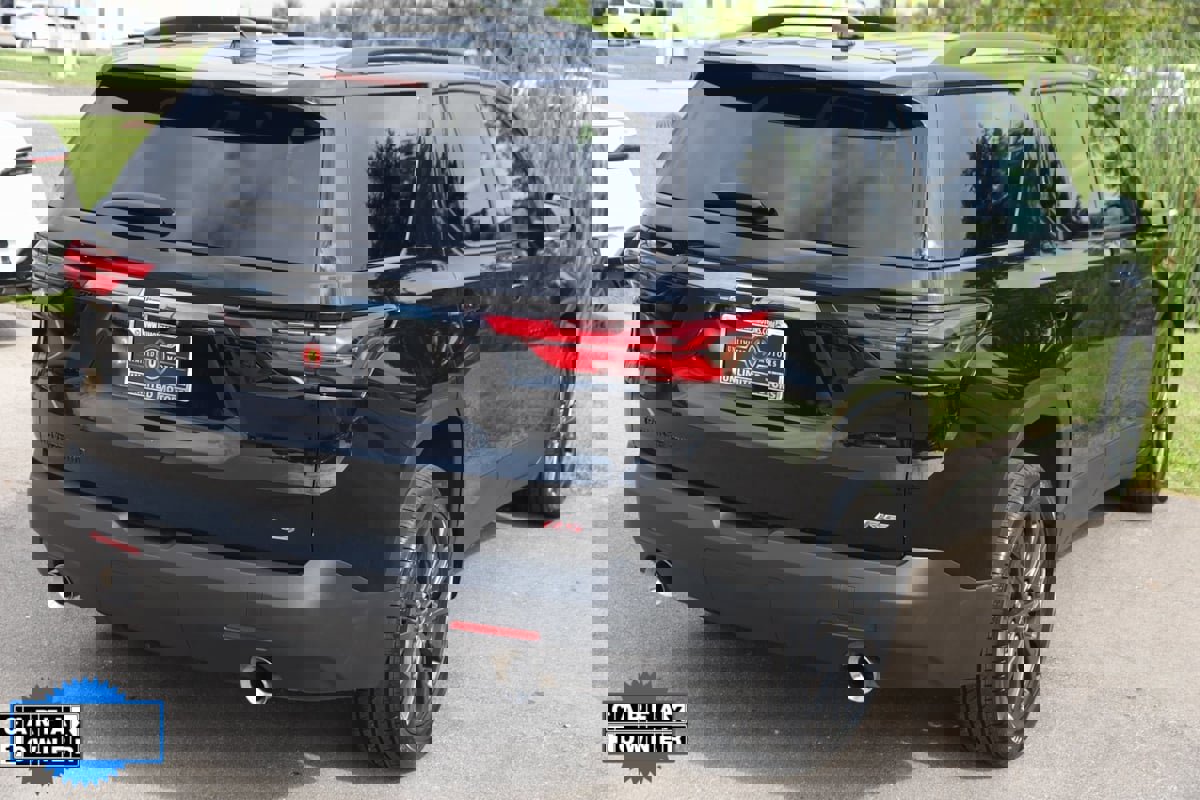 Used 2023 Chevrolet Traverse RS w/ LPO, Floor Liner Package image 58