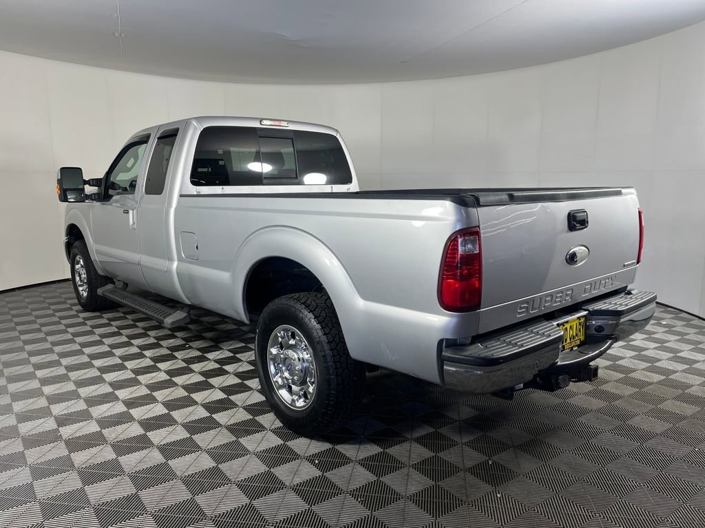 Used 2012 Ford F350 Lariat w/ Chrome Pkg image 8