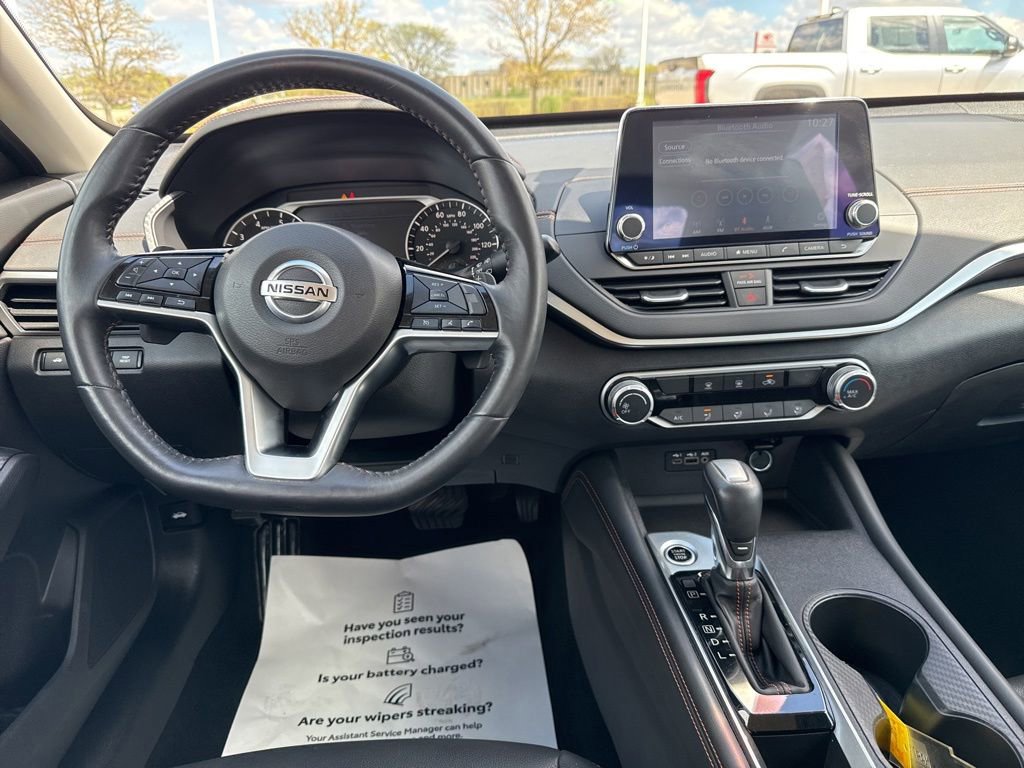 Used 2019 Nissan Altima 2.5 SR FWD image 10