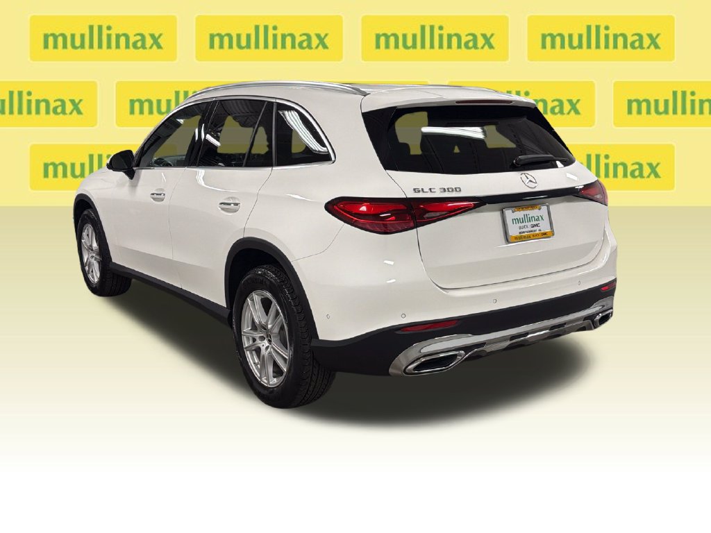 Used 2025 Mercedes-Benz GLC 300 image 13