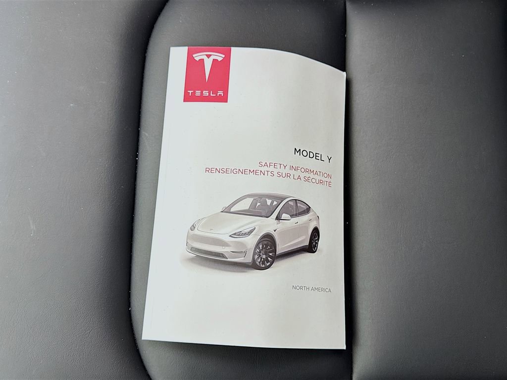 Used 2023 Tesla Model Y Long Range AWD/4WD image 60