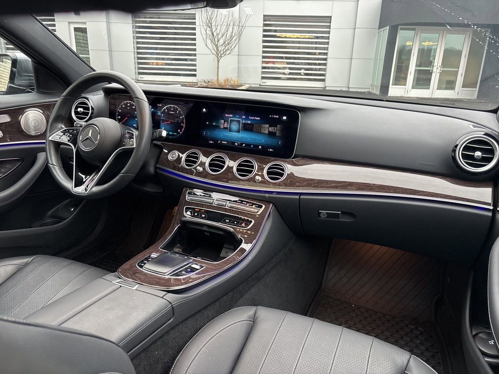 Used 2023 Mercedes-Benz E 450 4MATIC Sedan image 12