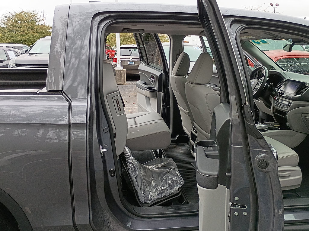 Used 2023 Honda Ridgeline RTL image 14