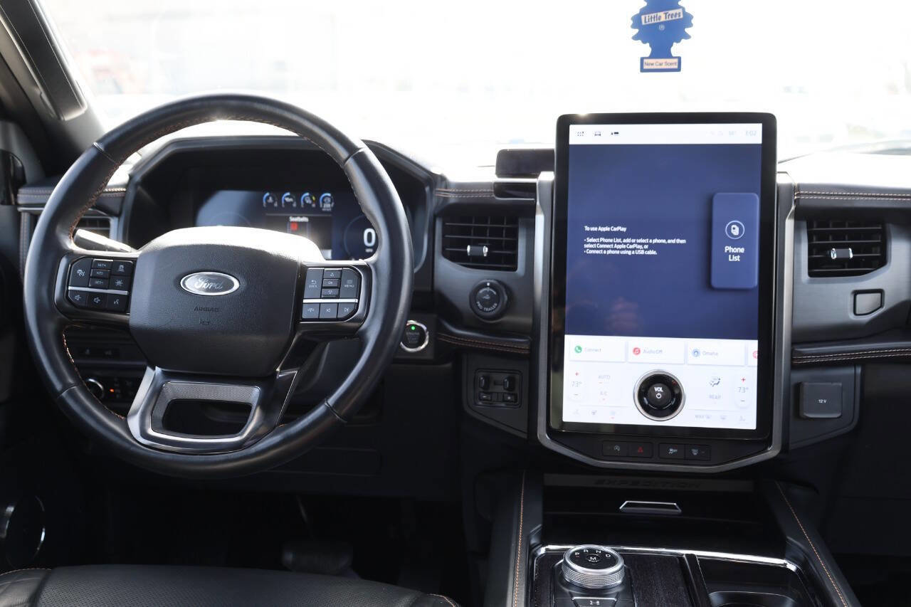 Used 2023 Ford Expedition Platinum image 24