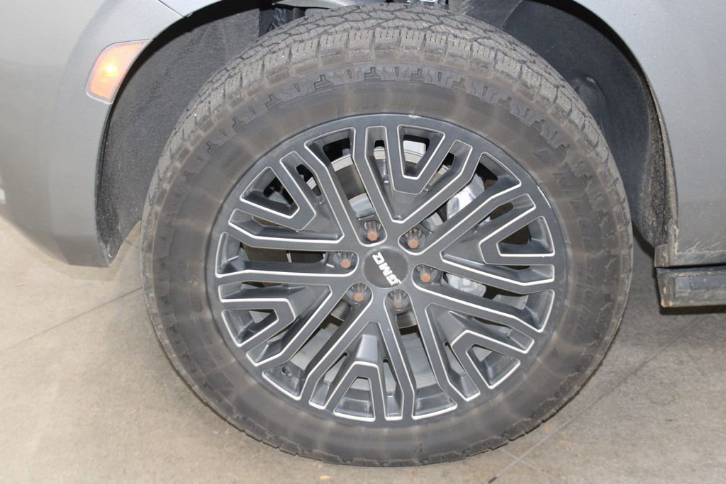 Used 2022 GMC Yukon AT4 w/ Max Trailering Package image 35