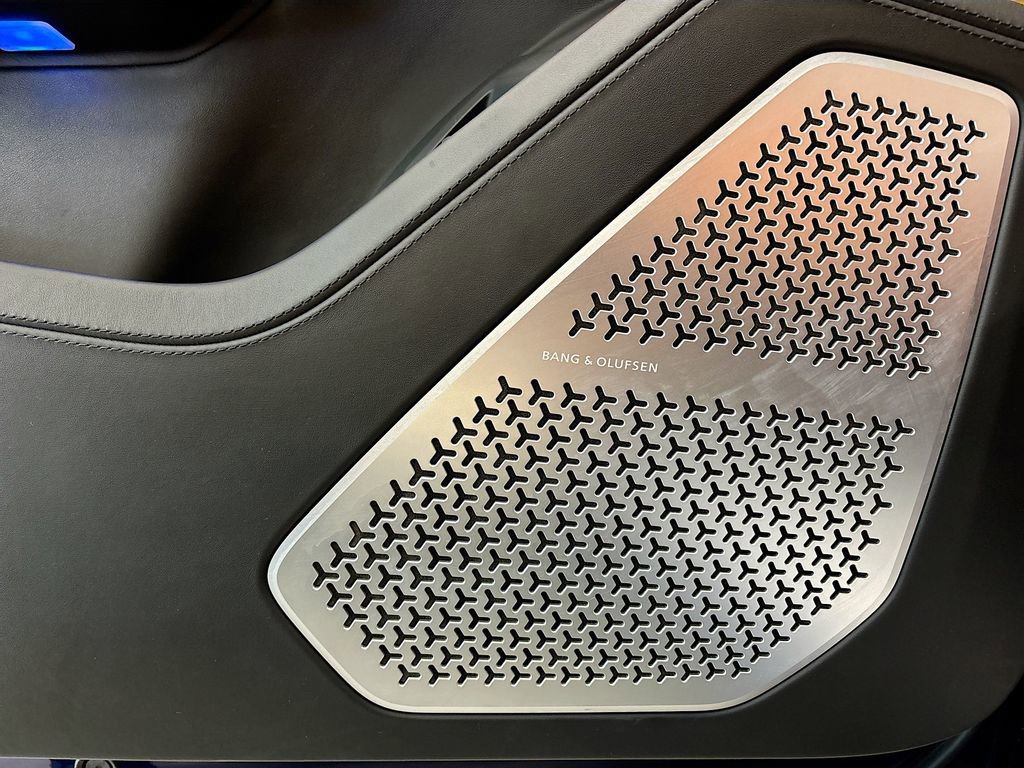 Used 2022 Lamborghini Urus image 22