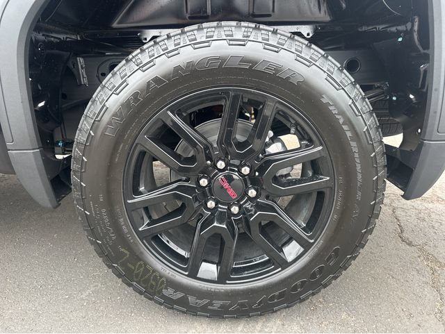 New 2026 GMC Sierra 1500 Elevation w/ Elevation Select Package AWD/4WD image 4