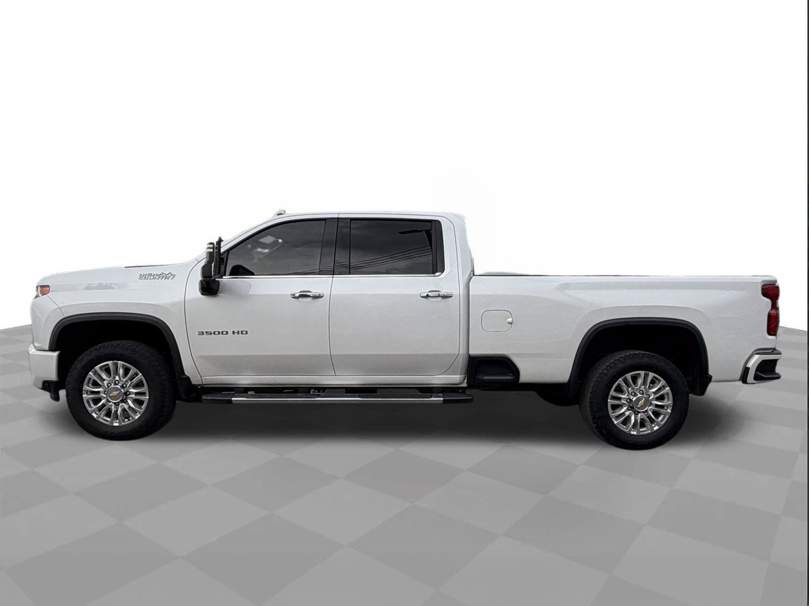 Used 2022 Chevrolet Silverado 3500 High Country w/ Z71 Off-Road Package AWD/4WD image 2