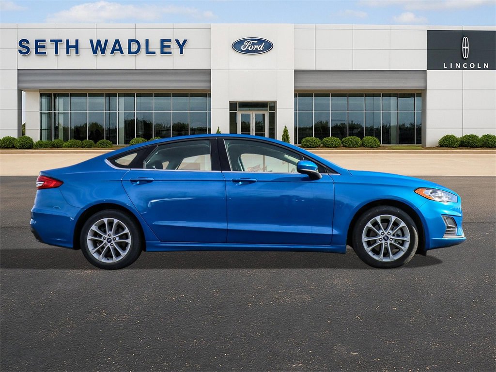 Used 2020 Ford Fusion SE image 8