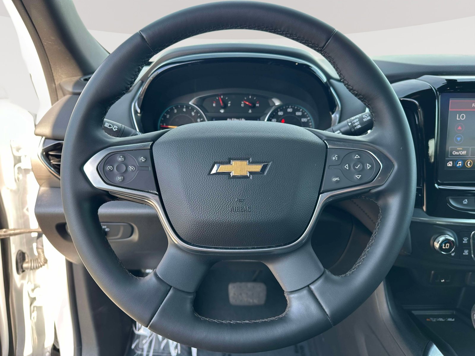 Certified 2023 Chevrolet Traverse LT image 14