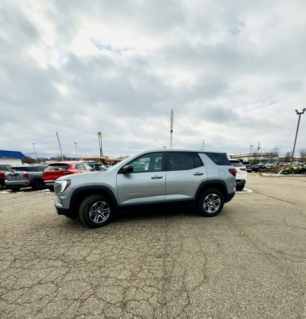 Certified 2025 GMC Terrain Elevation image 4