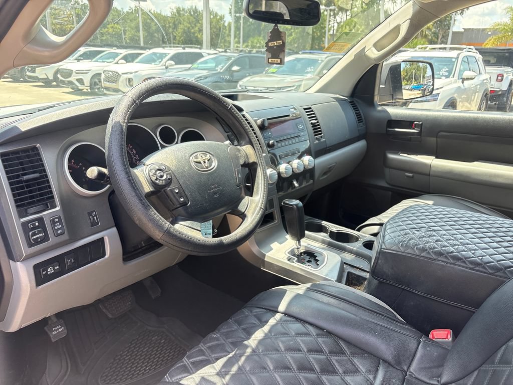 Used 2013 Toyota Tundra 2WD Double Cab w/ SR5 Pkg image 6