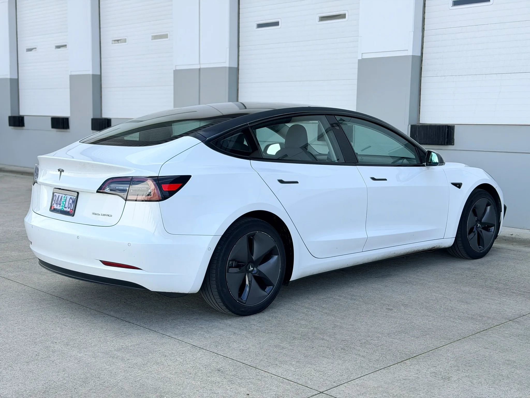 Used 2018 Tesla Model 3 Long Range image 5