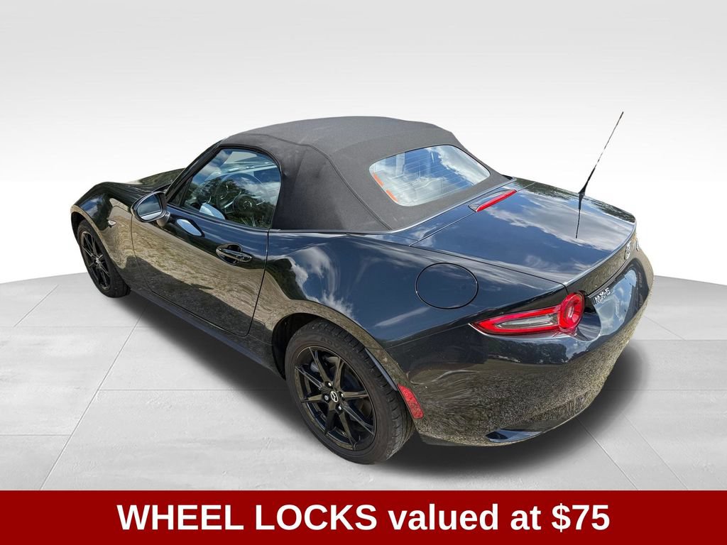 Used 2024 MAZDA MX-5 Miata Sport RWD image 4