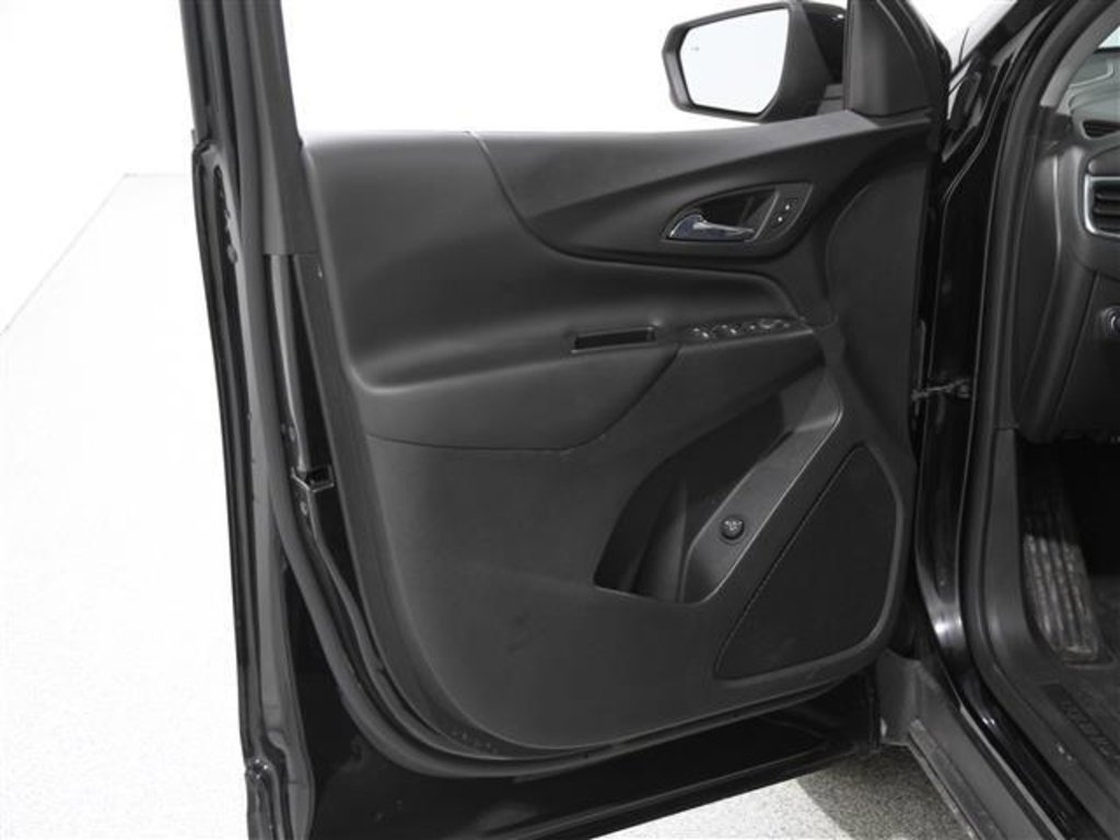 Used 2022 Chevrolet Equinox LT image 4