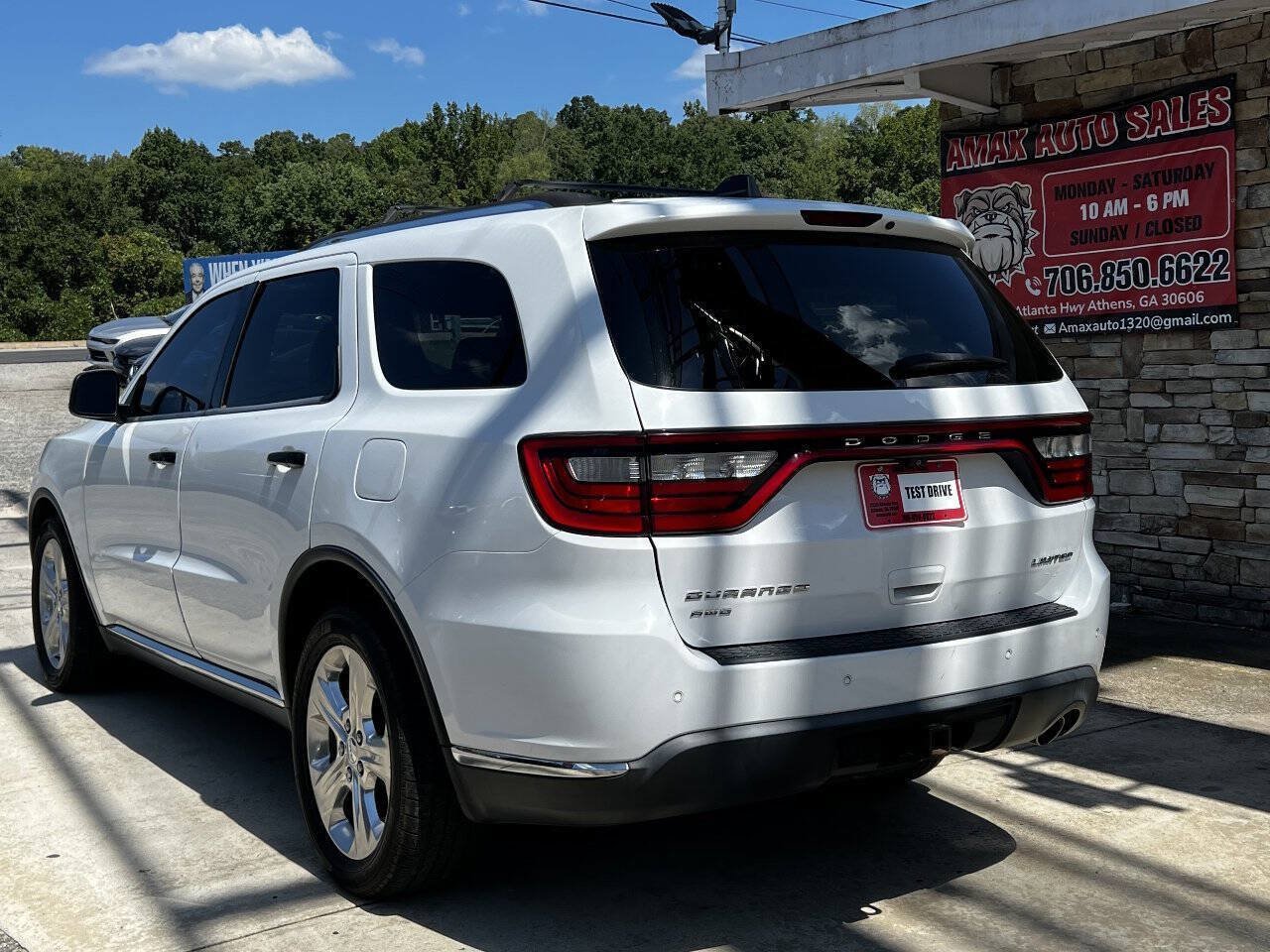 Used 2015 Dodge Durango Limited w/ Premium Group AWD/4WD image 4