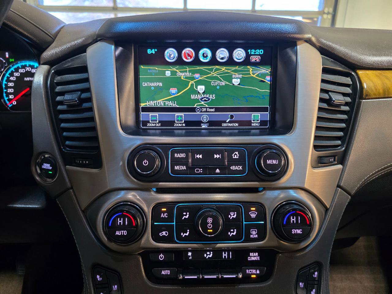 Used 2017 GMC Yukon Denali w/ Open Road Package image 23