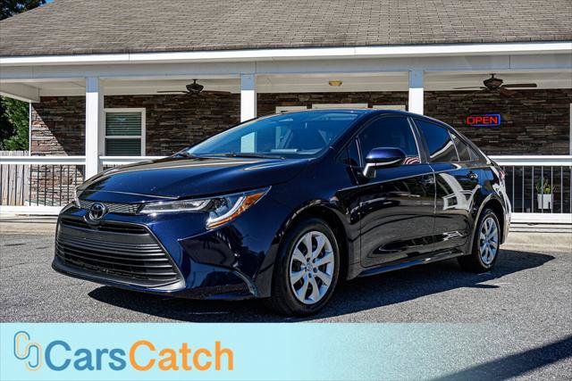 Used 2025 Toyota Corolla LE FWD image 7