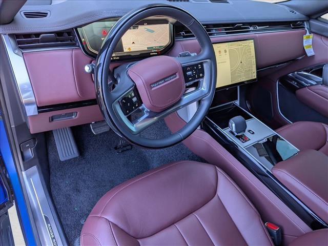 New 2026 Land Rover Range Rover SE image 3
