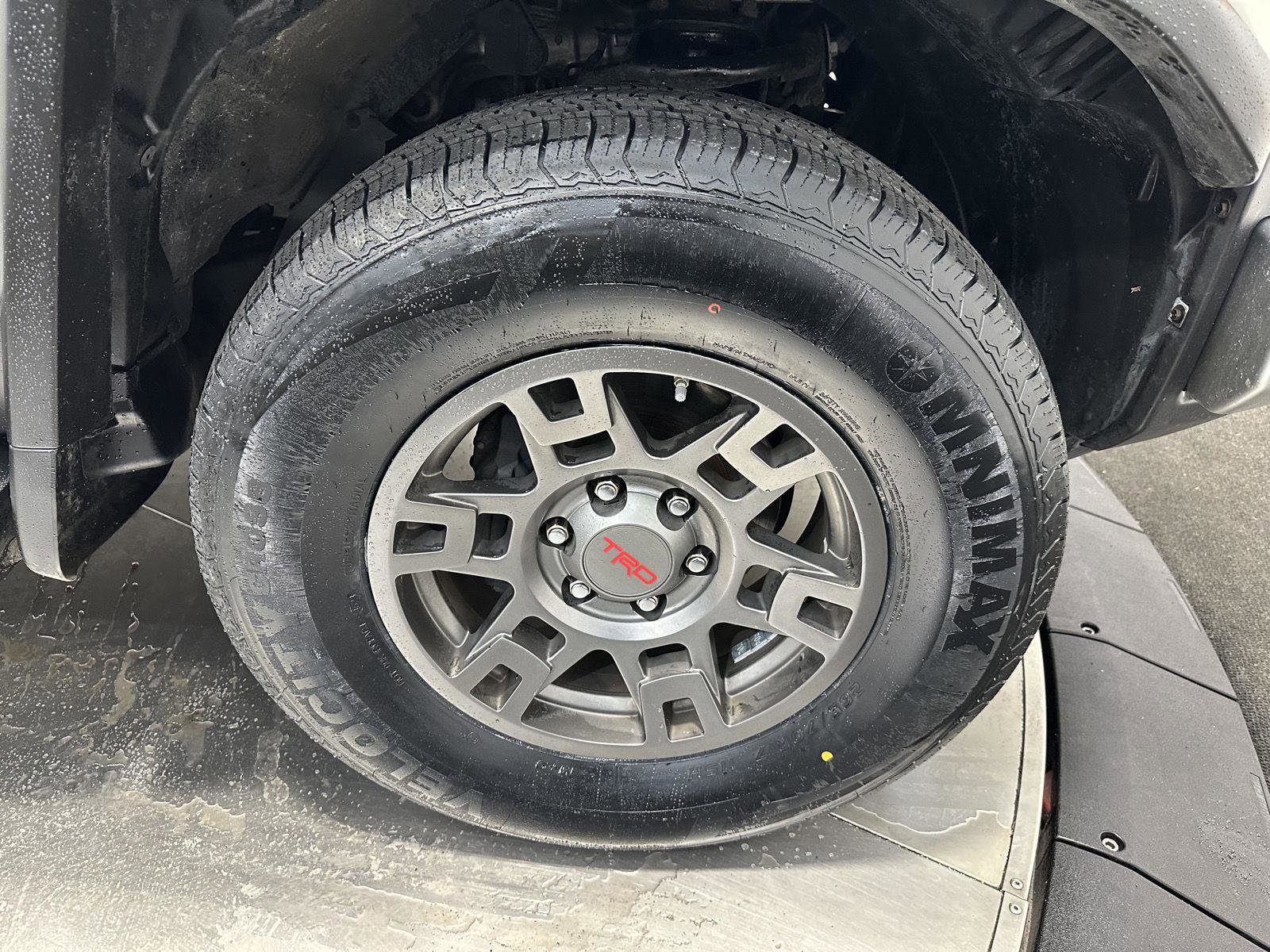 Used 2013 Toyota FJ Cruiser 4WD image 11