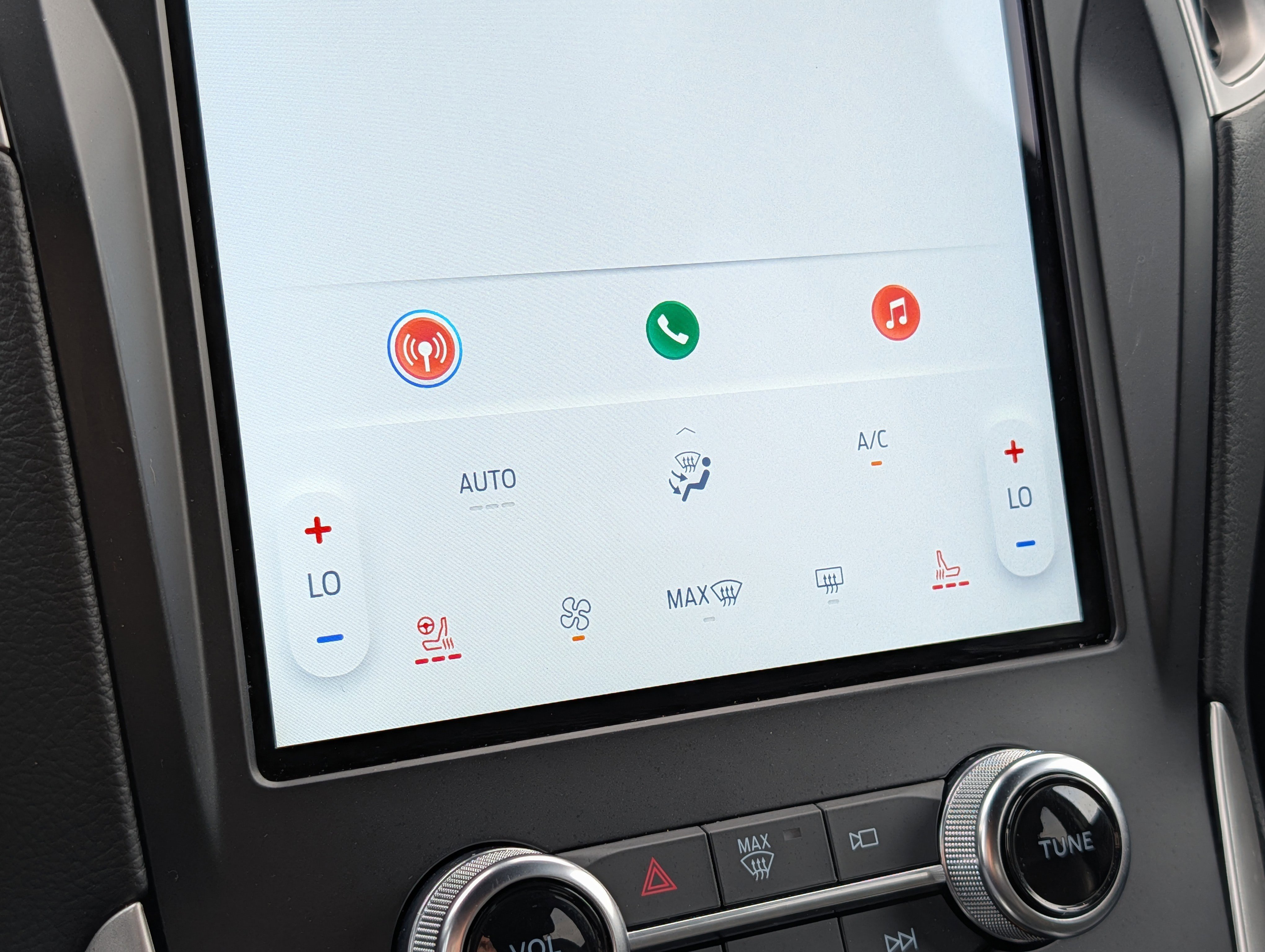 Used 2024 Ford Edge ST-Line image 20