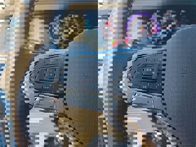 New 2026 Volkswagen Tiguan SE image 22