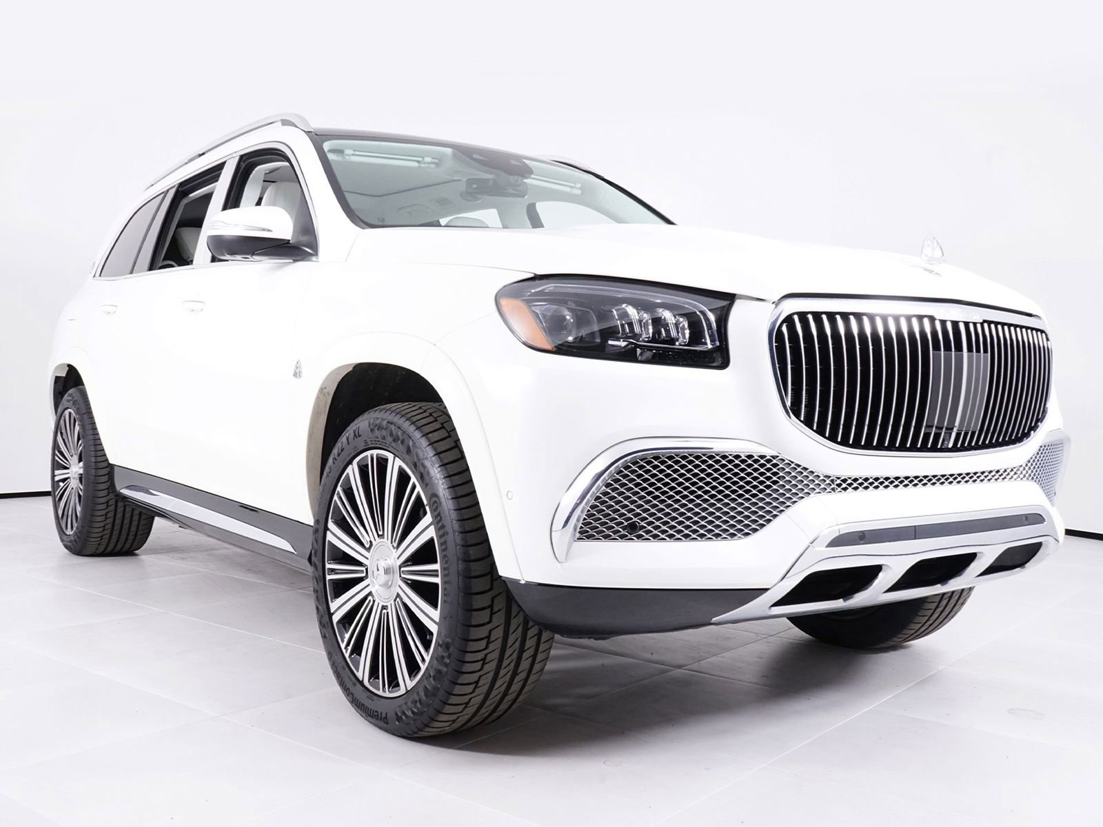 Used 2022 Mercedes-Benz Maybach GLS 600 4MATIC image 17