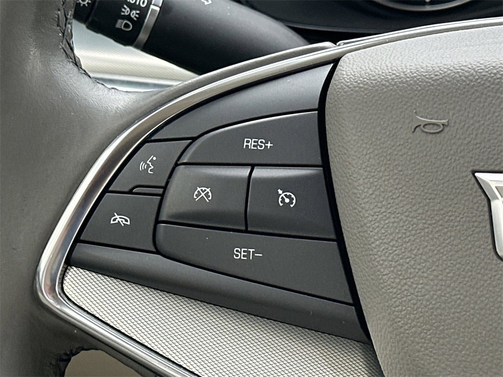 Used 2020 Cadillac XT5 Premium Luxury image 25