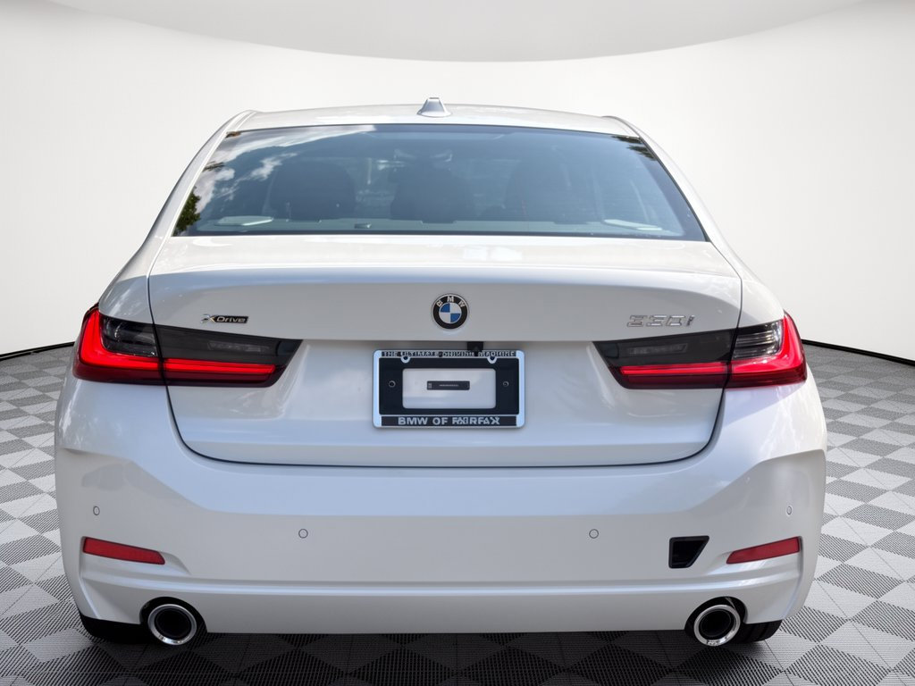 New 2026 BMW 330i xDrive Sedan w/ Premium Package AWD/4WD image 11