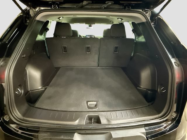 Used 2024 Chevrolet Blazer LT AWD/4WD image 25