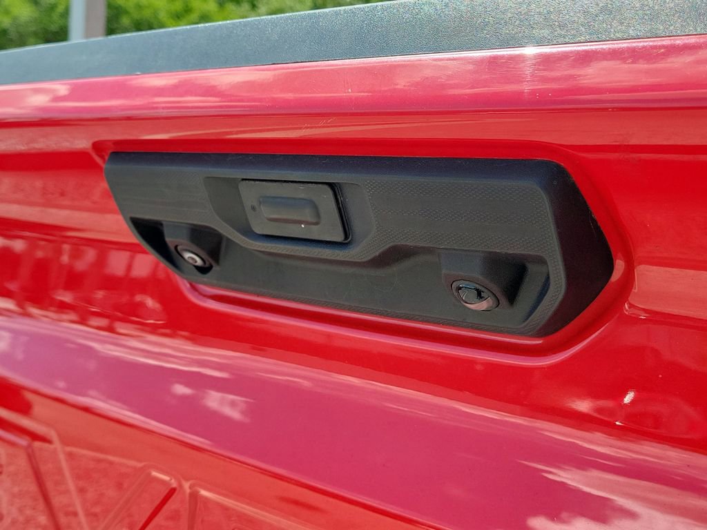 Used 2022 Chevrolet Silverado 1500 Custom AWD/4WD image 18