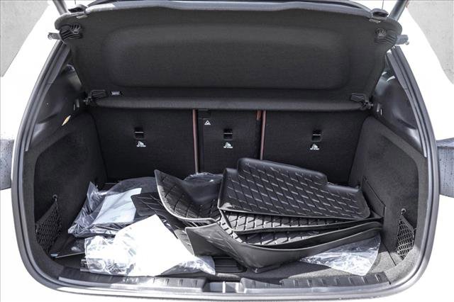 New 2026 Mercedes-Benz GLA 35 AMG 4MATIC image 22