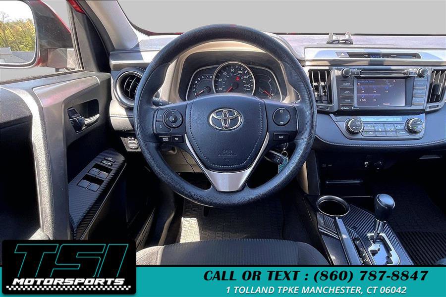 Used 2015 Toyota RAV4 XLE AWD/4WD image 5