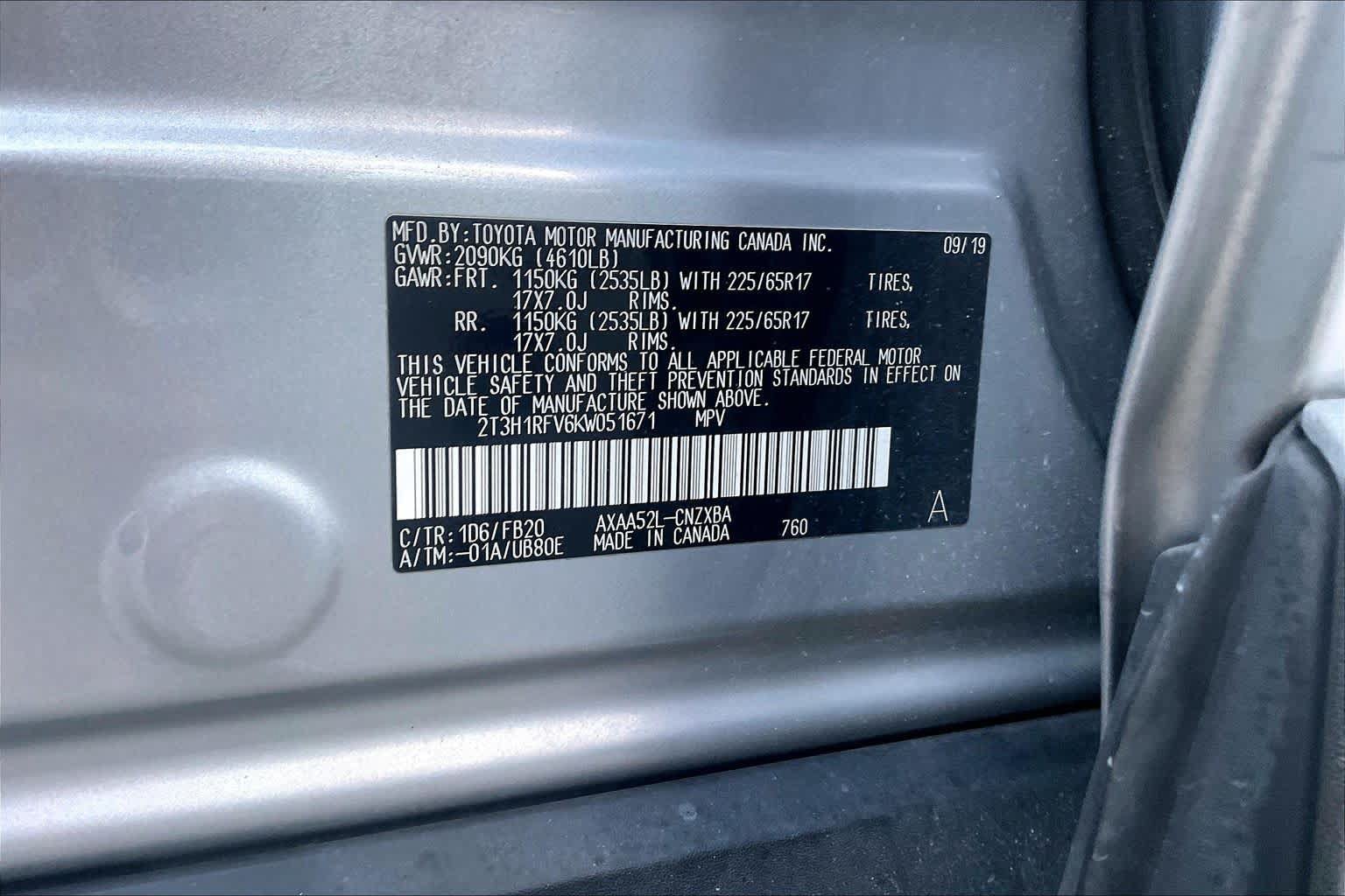 Used 2019 Toyota RAV4 LE FWD image 32