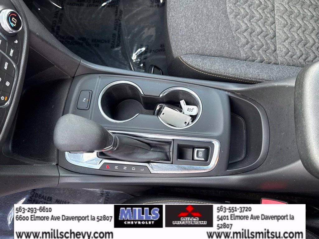 Used 2024 Chevrolet Equinox LT FWD image 17