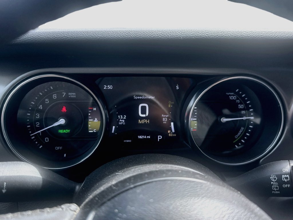 Used 2023 Jeep Wrangler Unlimited w/ 8.4" Radio Group AWD/4WD image 13
