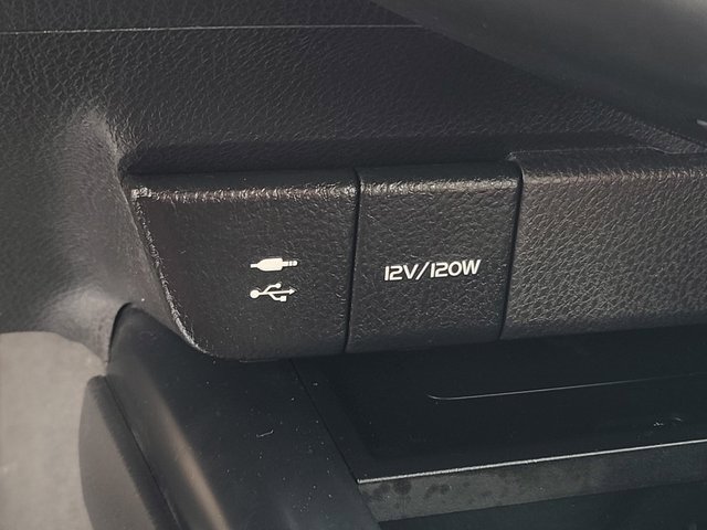 Used 2019 Toyota Camry XSE image 28