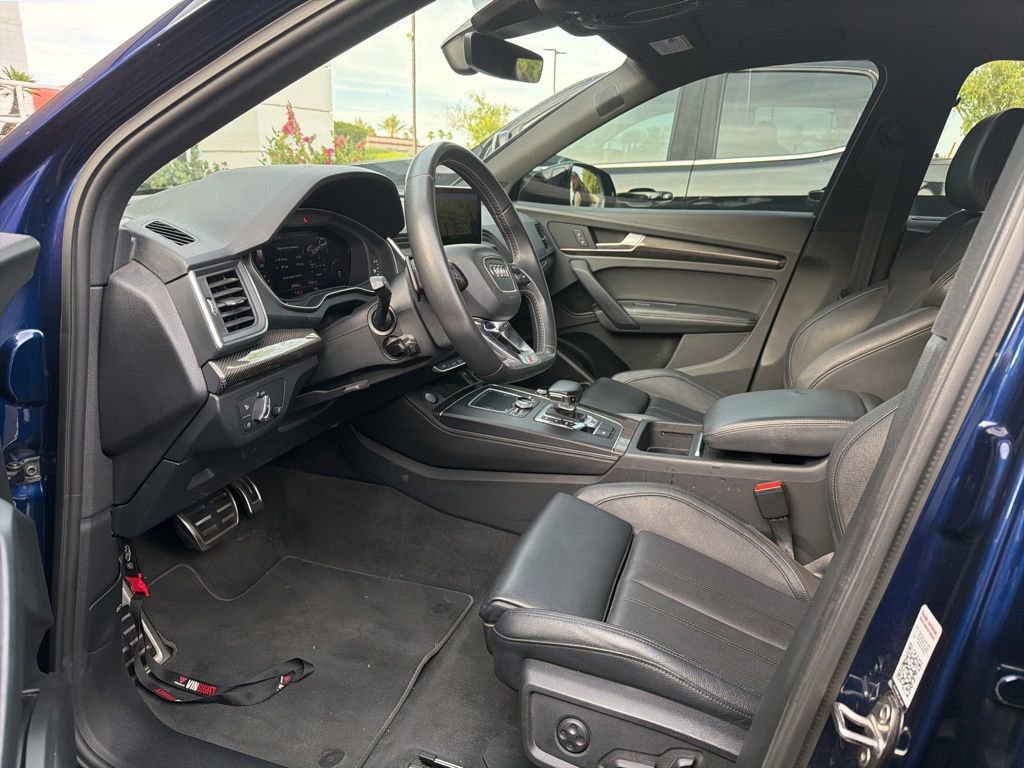 Used 2020 Audi SQ5 Premium Plus w/ Premium Plus Package AWD/4WD image 3