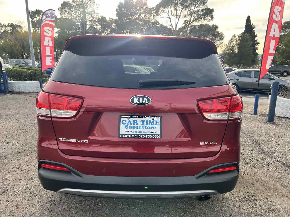 Used 2018 Kia Sorento EX FWD image 4
