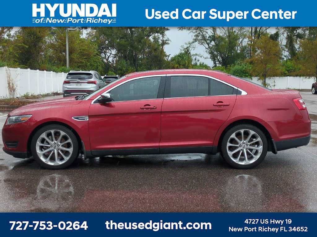 Used 2015 Ford Taurus Limited w/ Equipment Group 301A FWD image 2
