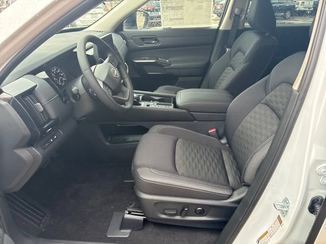 New 2026 Nissan Pathfinder SV FWD image 9