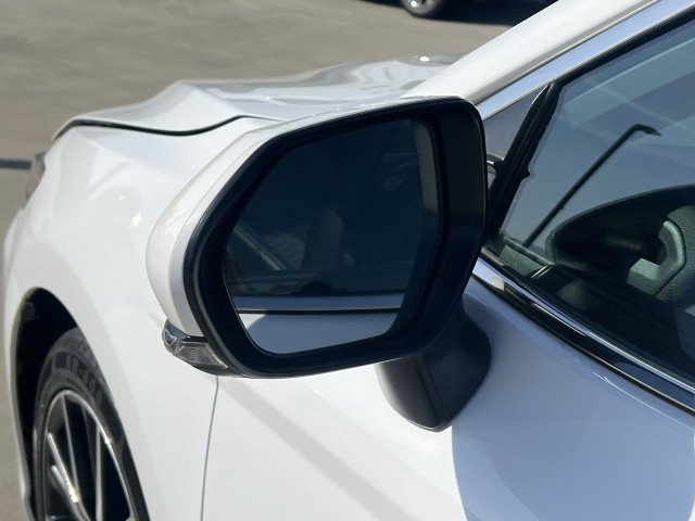 Used 2024 Toyota Camry SE FWD image 19