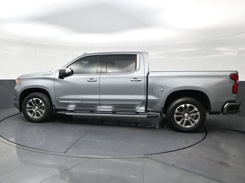 Used 2024 Chevrolet Silverado 1500 High Country image 2
