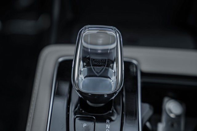 New 2026 Volvo XC90 B6 Plus w/ Protection Package Premier image 25
