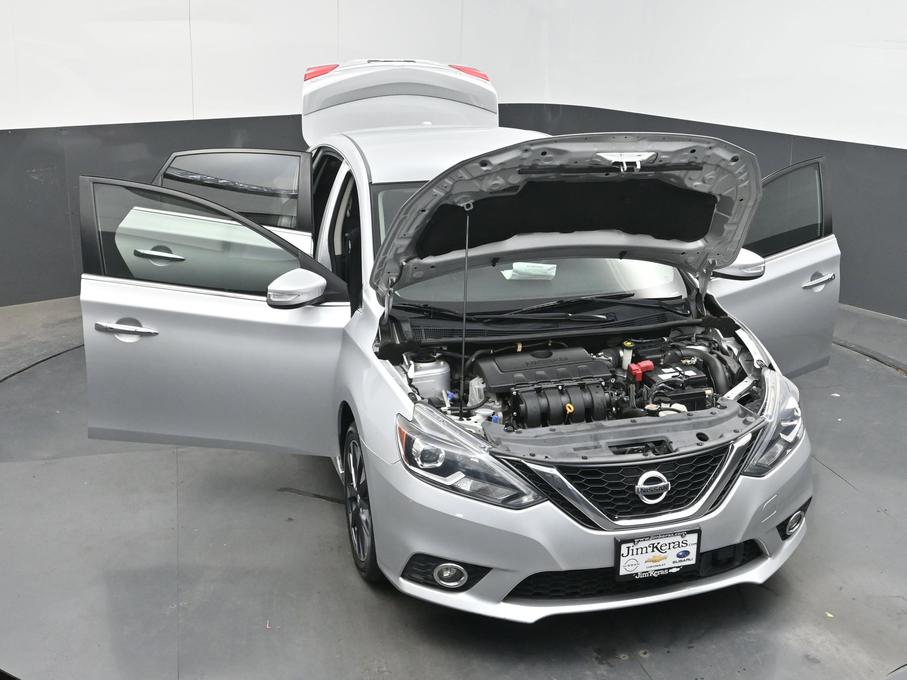 Used 2018 Nissan Sentra SR w/ Technology Package image 40